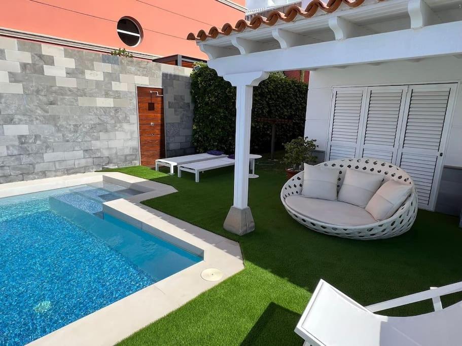 Villa Privada Con Piscina Tenerife Sur Aljaba 5 Chayofa Luaran gambar